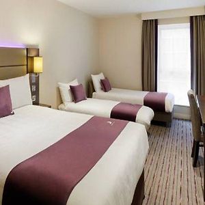 Premier Inn Manchester Trafford Centre North